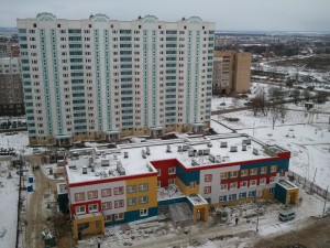 Детский садик между нашими домами.jpg
