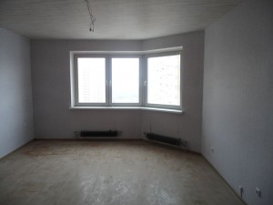 3к - большая комната от двери.jpg