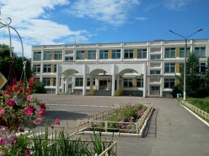 гимназия2м.jpg