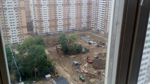 вид из гостинной с эркером.JPG