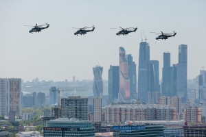 вид на Ходынку 9 мая.jpg