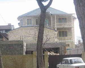 IMG_1018_thumb.jpg